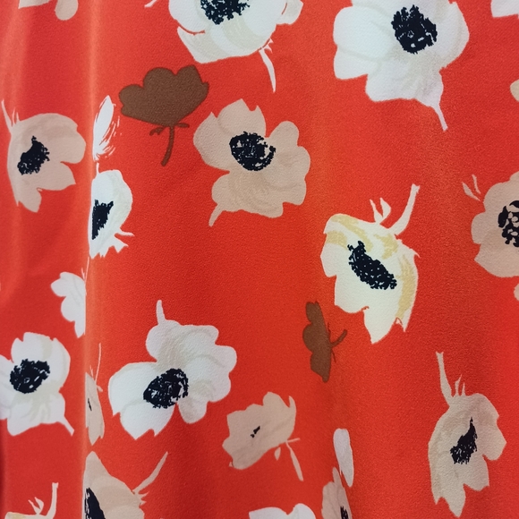 Zara Button Back Plunge Boat Neckline 3/4 Sleeve Floral Top | Red Orange; sz M - Picture 8 of 14